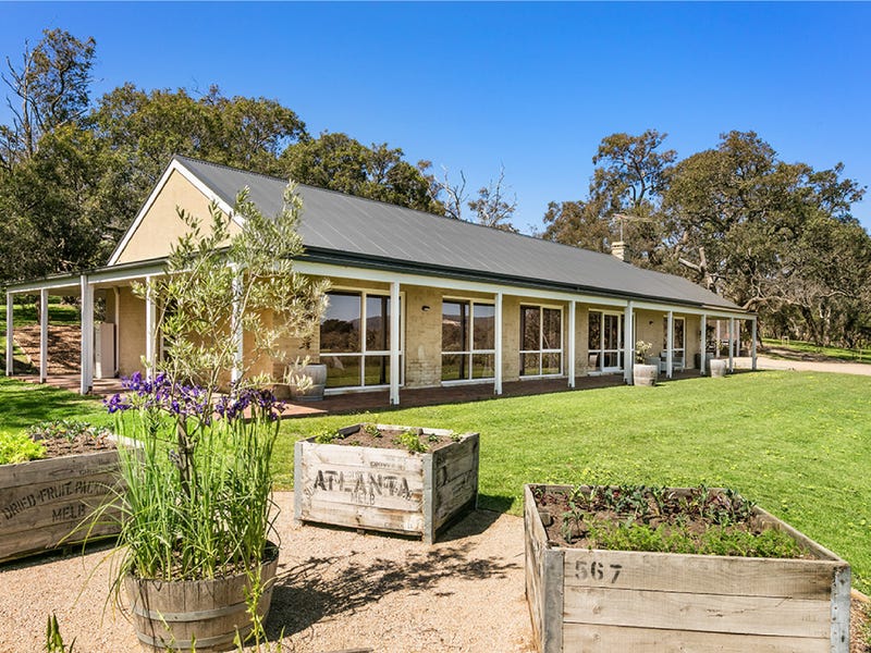 590 Dunns Creek Road, Dromana, VIC 3936