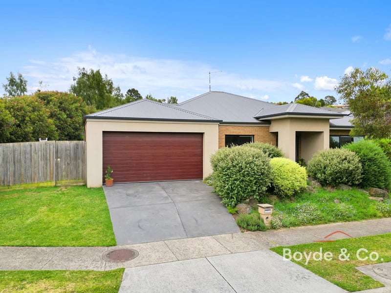 15 Manikato Drive, Drouin, Vic 3818 House for Sale