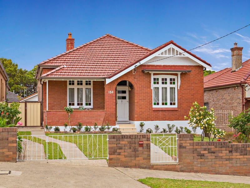 184 Holden Street, Ashfield, NSW 2131 Property Details