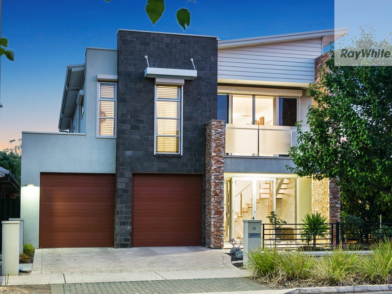 10 Crompton Drive, St Clair, SA 5011
