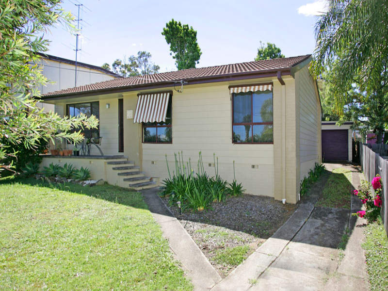 20 George Hely Crescent, Killarney Vale, NSW 2261 