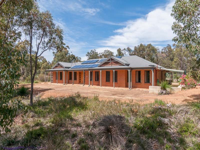 220 Blue Wren Place, Stoneville, WA 6081 Property Details