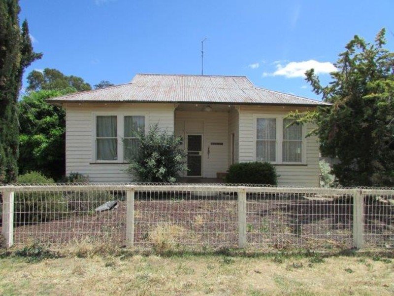 6 O'Callaghan Street, Warracknabeal, Vic 3393 - Property Details