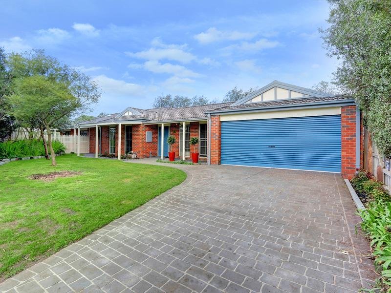 50 Manorwoods Drive, Frankston, VIC 3199