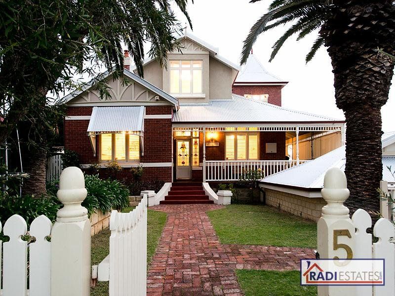 5 Falkirk Avenue, Maylands, WA 6051