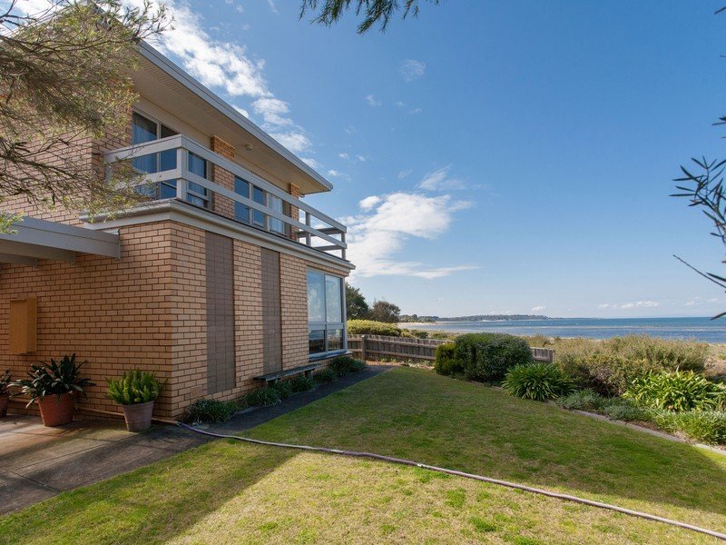 11 Seawind Road, Balnarring Beach, VIC 3926