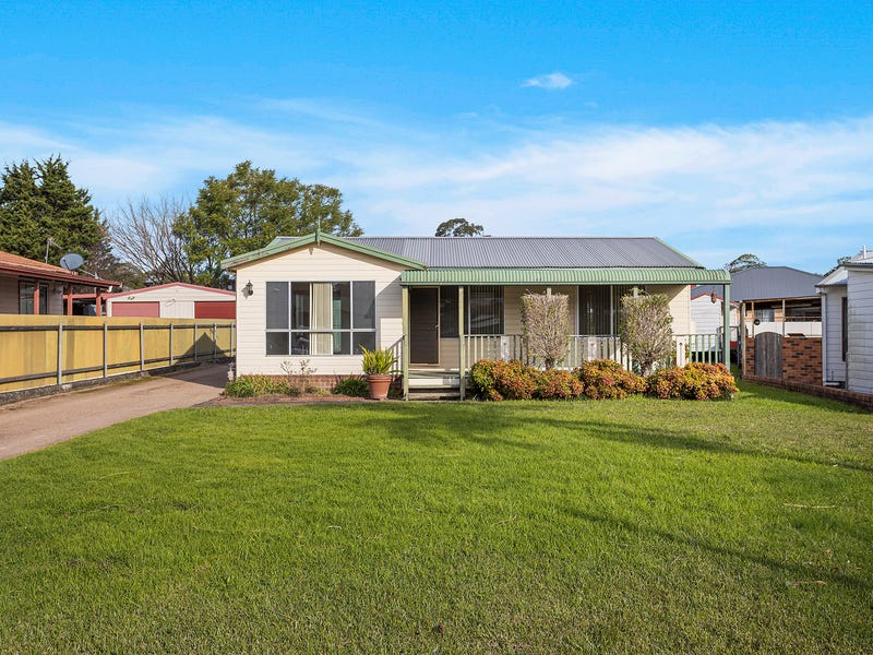 39 Barellan Avenue, Dapto, NSW 2530