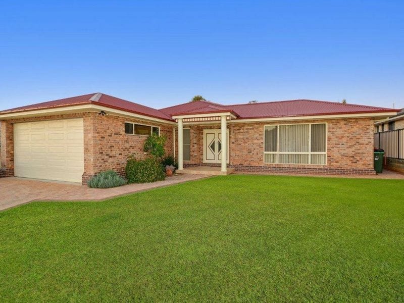 26 Hinton Drive, Gunnedah, NSW 2380 House for Sale