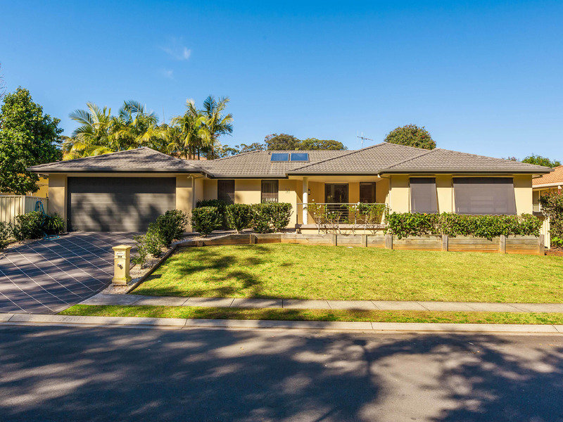284 Crestwood Drive, Port Macquarie, NSW 2444