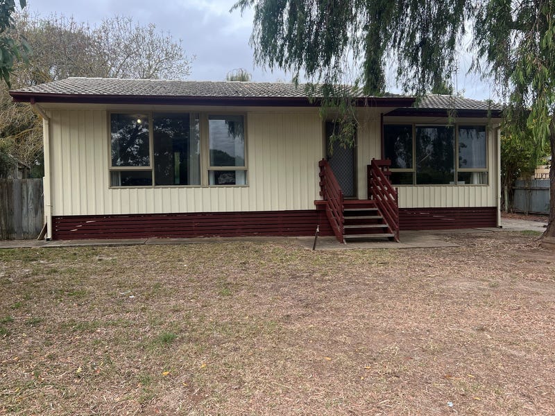 4 Wardle Crescent, Naracoorte, SA 5271 House for Rent