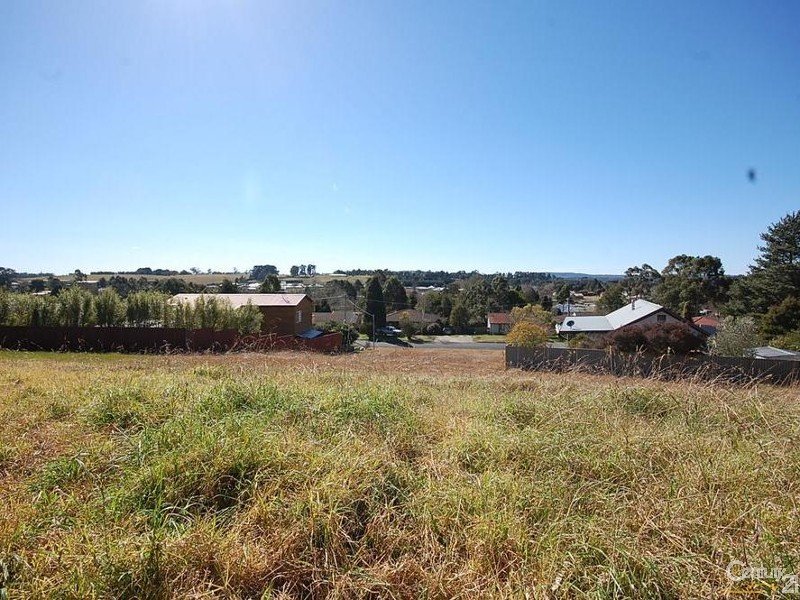 3 Attunga Place, Moss Vale, NSW 2577