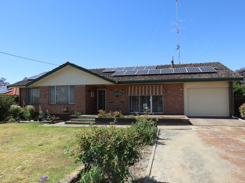 99 Clayton Rd, Narrogin, WA 6312 Property Details