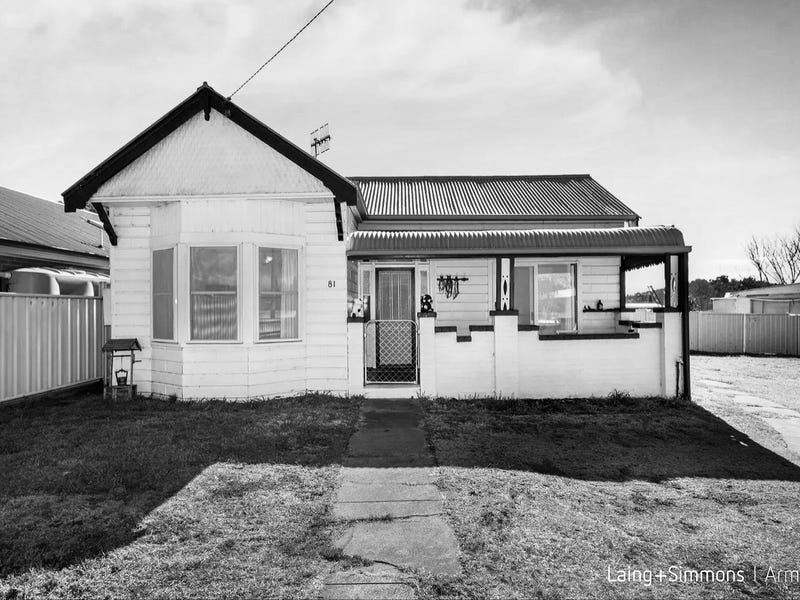 81 Bridge Street, Uralla, NSW 2358 Property Details