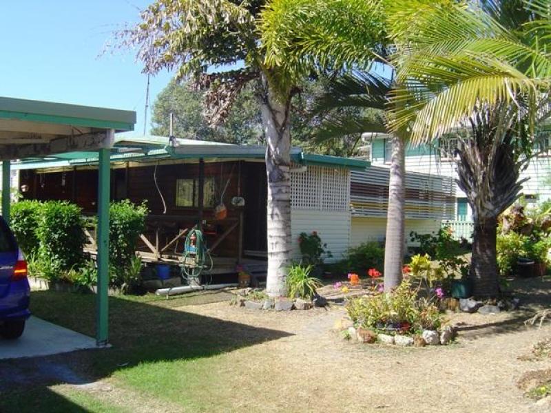 17 Archer Street, Emu Park, QLD 4710