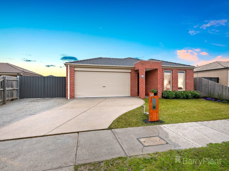 36 ster Way, Pakenham, Vic 3810 Property Details