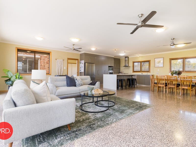 19 Clearview Place, Bywong, NSW 2621 House for Sale