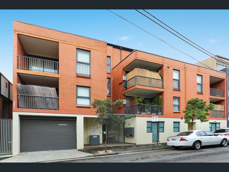 2/610 Purkis Street, Camperdown, NSW 2050