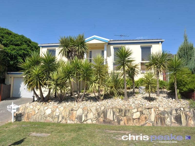 18 Allunga Parade, Berwick, VIC 3806