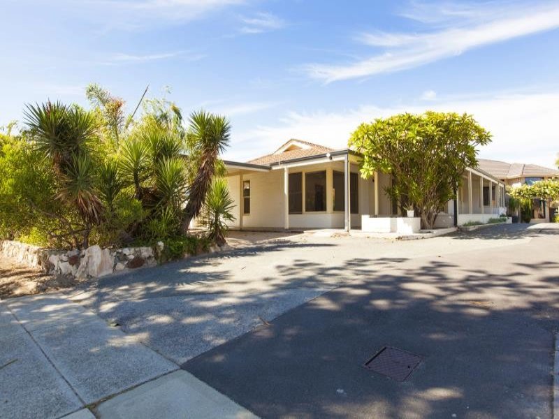 12 Elvire Street, Watermans Bay, WA 6020