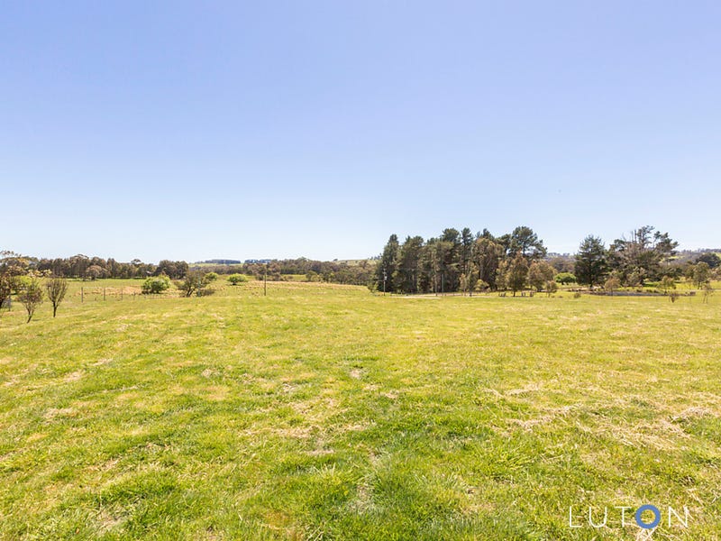 18 Burke Street, Majors Creek, NSW 2622