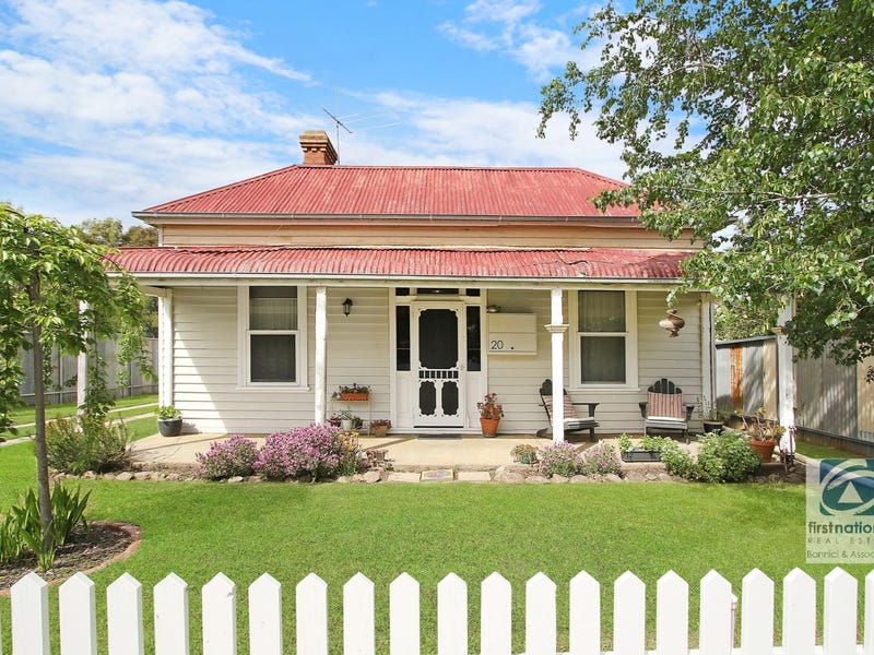 20 Mellish Street, Beechworth, Vic 3747 Property Details