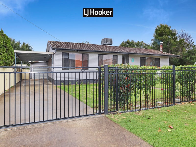 8 Sapphire Street, Inverell, NSW 2360 Property Details