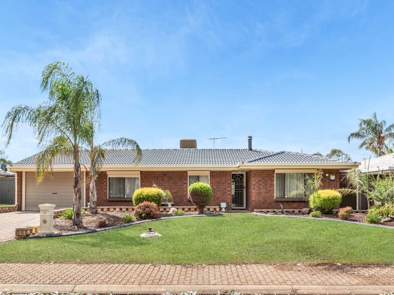29 Commodore Parade, Andrews Farm, SA 5114 House for Sale