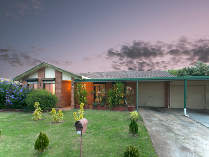 44 Lennox Drive, Paralowie, SA 5108 Property Details