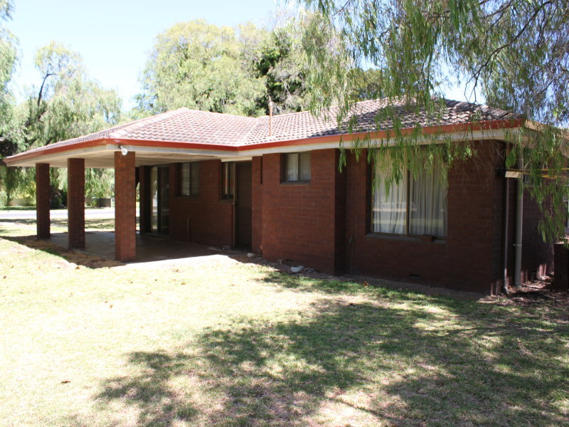 121 Adelaide Street, Busselton, WA 6280 Property Details