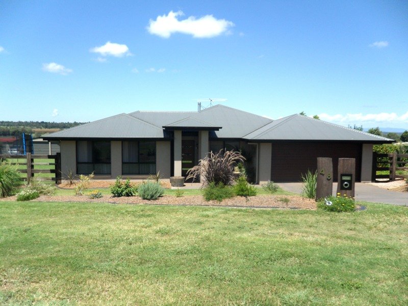 48 Sonaree Drive, Kingaroy, QLD 4610