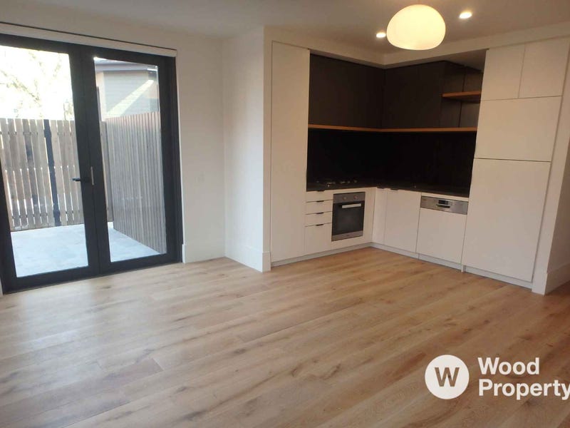 4/100 Keppel Street, Carlton, VIC 3053