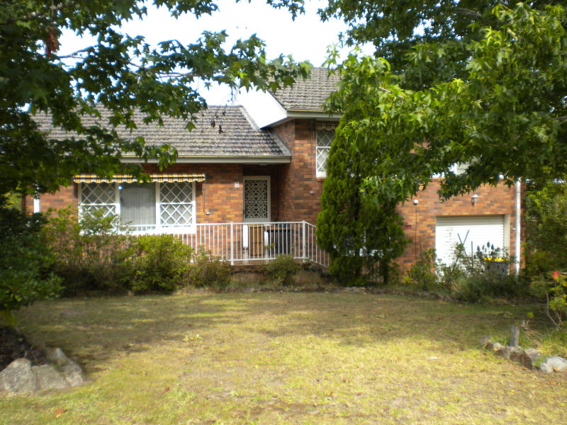 18 Hockey Street, Nowra, NSW 2541