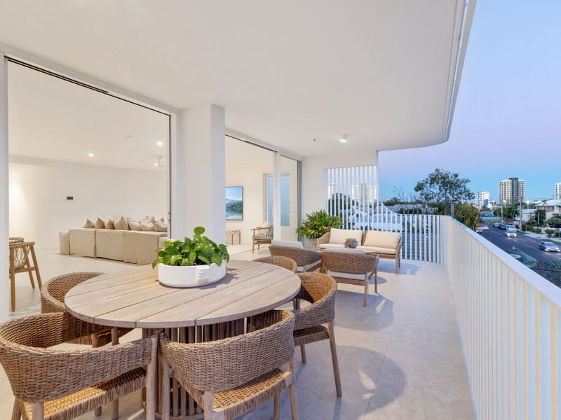 2/60 Memorial Avenue, Maroochydore, Qld 4558 Unit for Sale