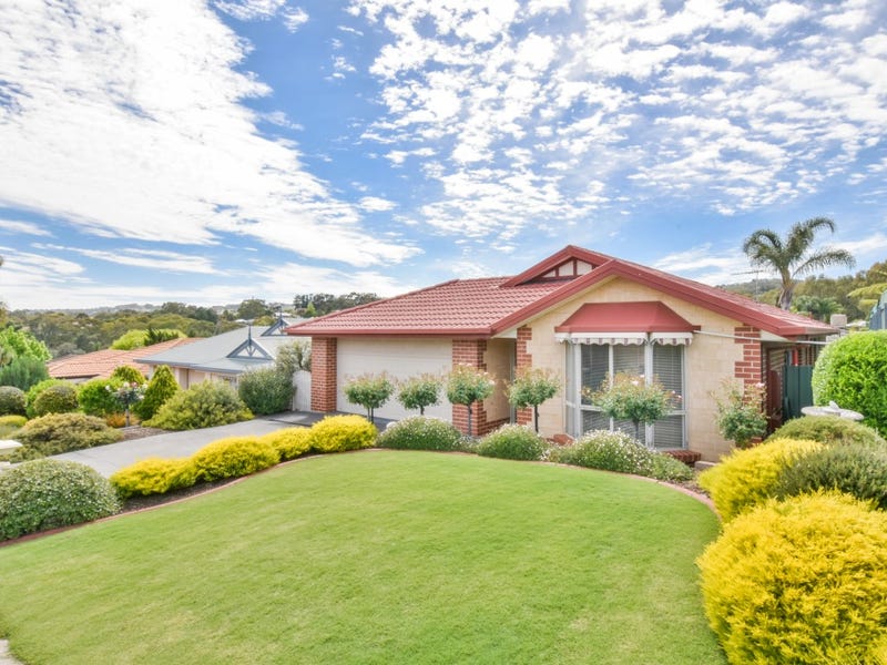 15 Glen Eyre Court, Aberfoyle Park, SA 5159
