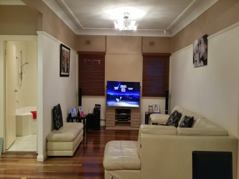 101 Payten Avenue, Roselands, NSW 2196