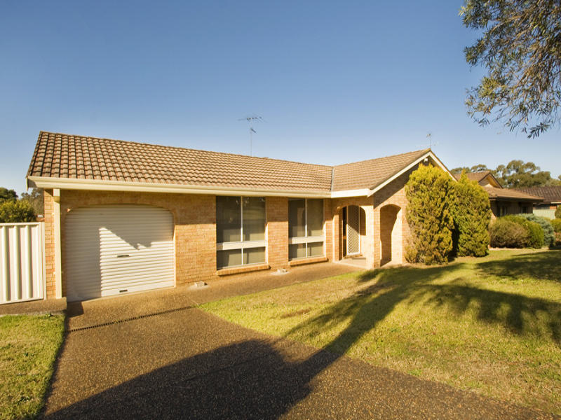 34 Martha Cres, Cranebrook, NSW 2749 Property Details