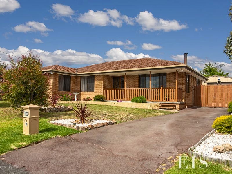8 Second Avenue, Midway Point, TAS 7171