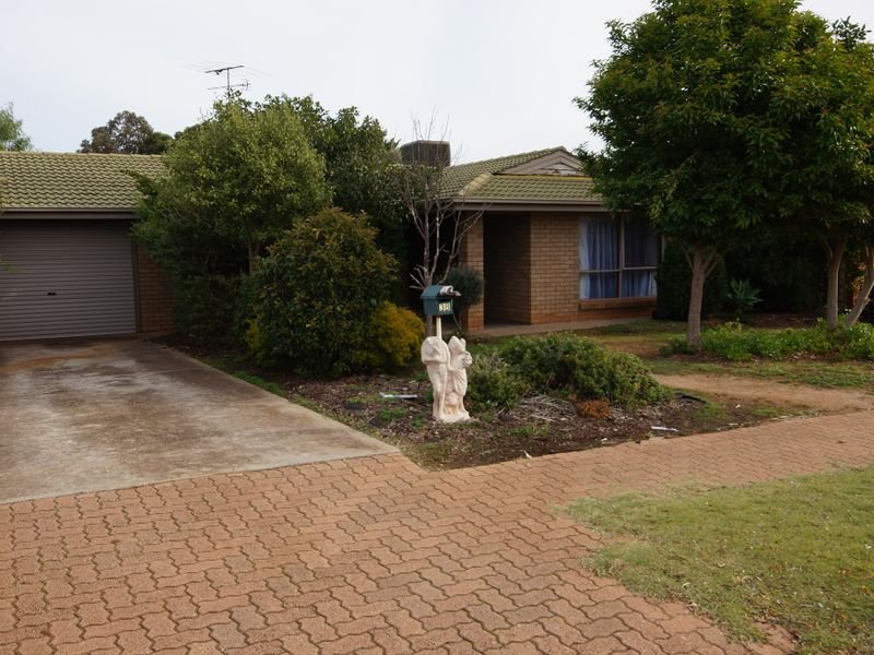 38 Uley Road, Craigmore, SA 5114 Property Details