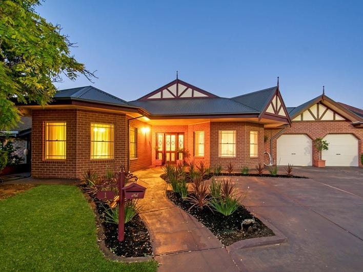 1 Rosemont Place, Salisbury Heights, SA 5109