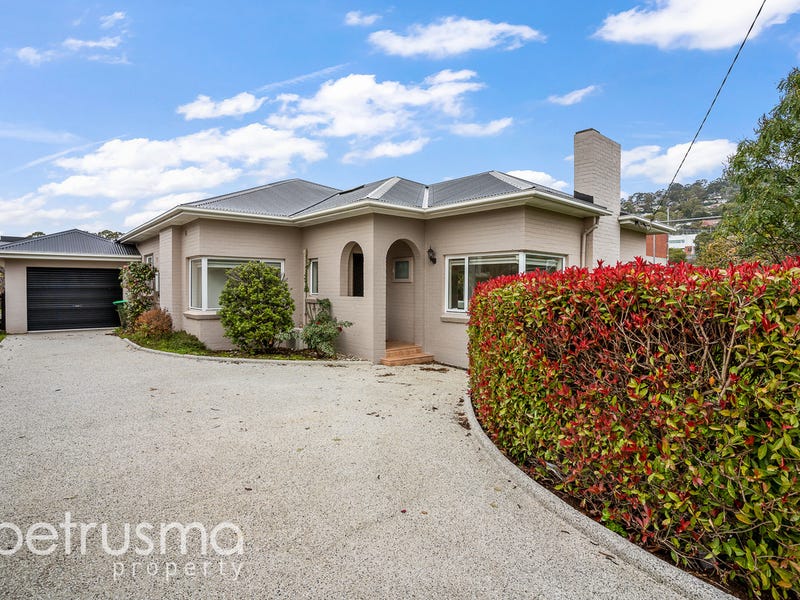 16 David Avenue, Sandy Bay, TAS 7005