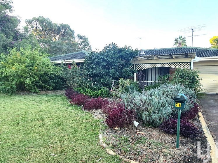 71 Amazon Drive, Greenfields, WA 6210
