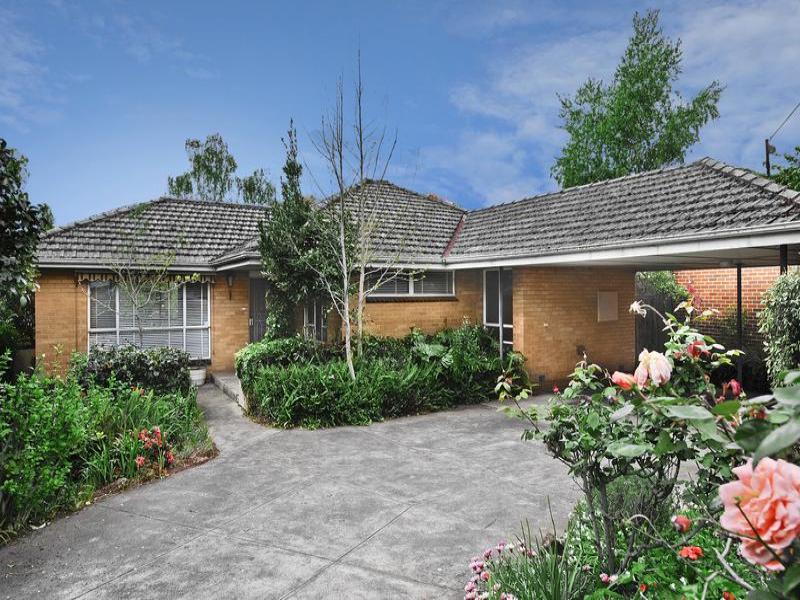 24 Mountain View Parade, Rosanna, Vic 3084 Property Details