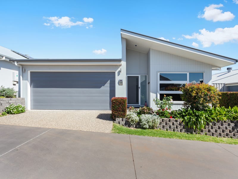 Palm Lake Resort Toowoomba Retirement Living at 97161 Hogg Street