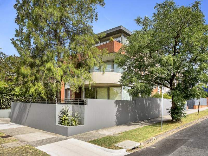 3/249 Balaclava Road, Caulfield North, Vic 3161