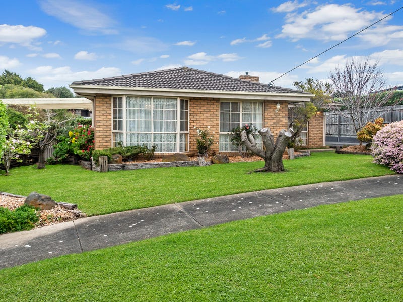 11 Fairway Crescent, Warrnambool, Vic 3280 - Property Details