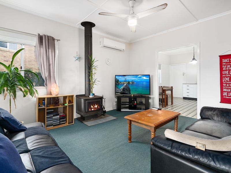 102 Holmes Street, Brighton, Qld 4017 Property Details