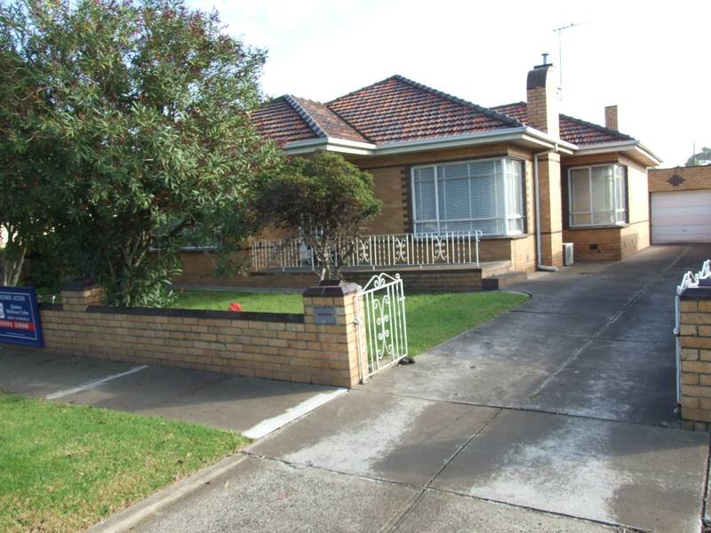 44 Corrigan Avenue, Brooklyn, VIC 3012