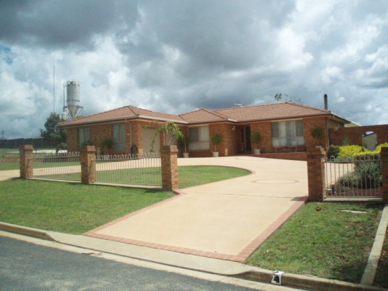 Property 106690400, Harden, NSW 2587 Property Details