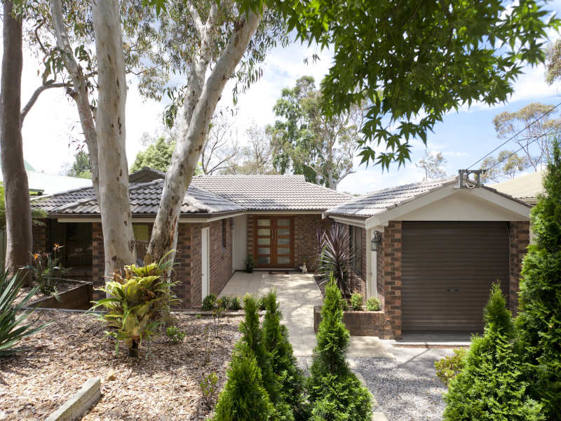 10 Wideview Avenue, Woodford, NSW 2778 Property Details