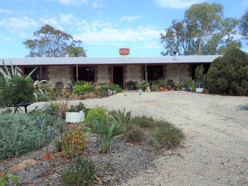 Real Estate & Property for Sale in Moora, WA 6510 Pg. 2